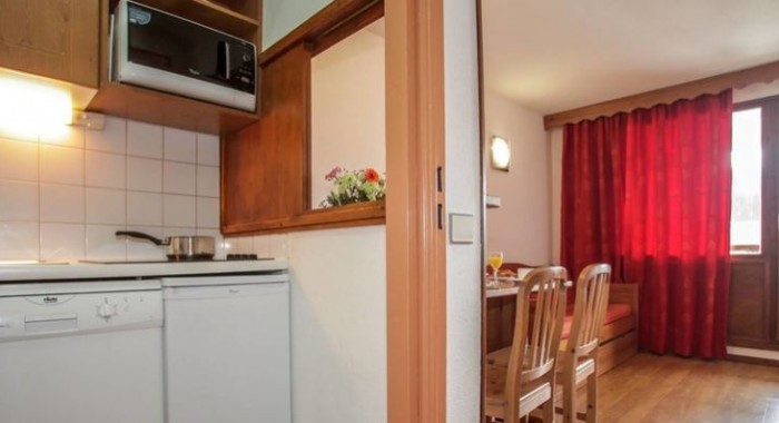 Hameau du Borsat Apartment, Tignes ski chalet, image 4